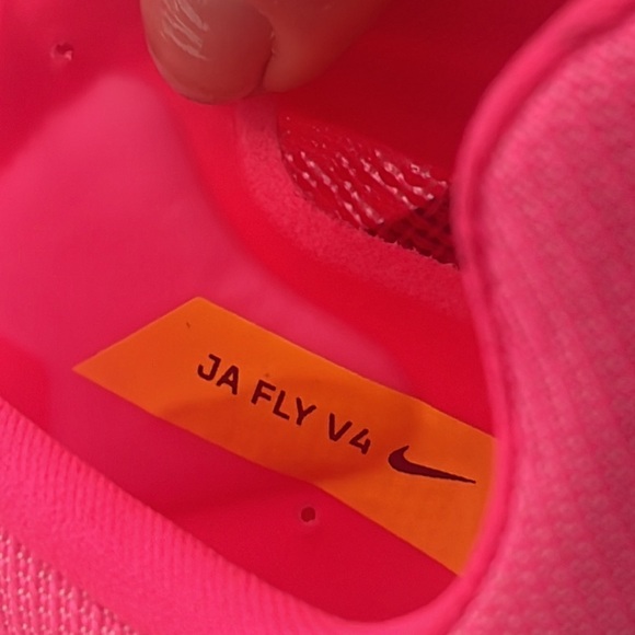 Nike Size 8.5 Women’s JA FLY V4 Neon Hyper Pink DR2741-600 New - Picture 10 of 11